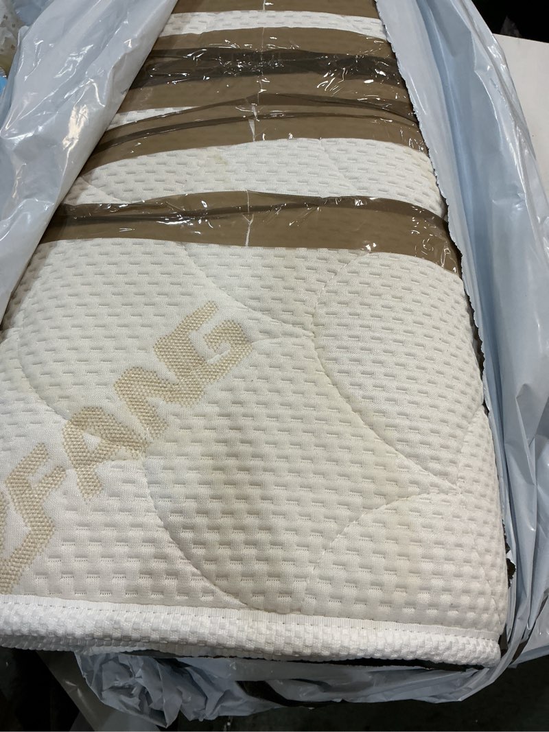 Condition photo showing Good Condition for mattress topper