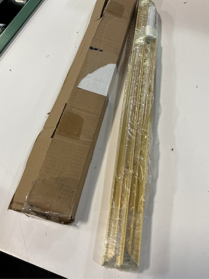 Condition photo showing Good Condition for floater frame for 18x24 handmade canvas paintings, 0.86" deep diy floater frames for classical antique still life art prints, kitchen dining room accent decor, no glass & back (gold) 24"l x 18"w gold