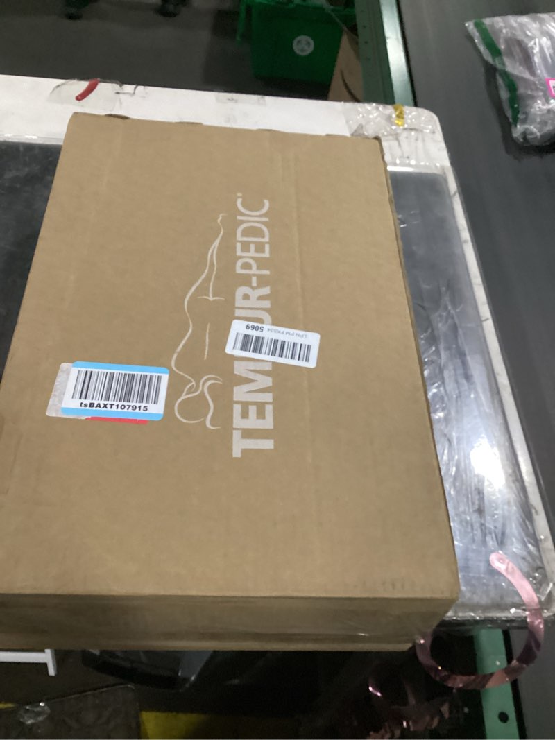 Condition photo showing Good Condition for tempur-pedic tempur-ergo neck pillow, medium profile, white
