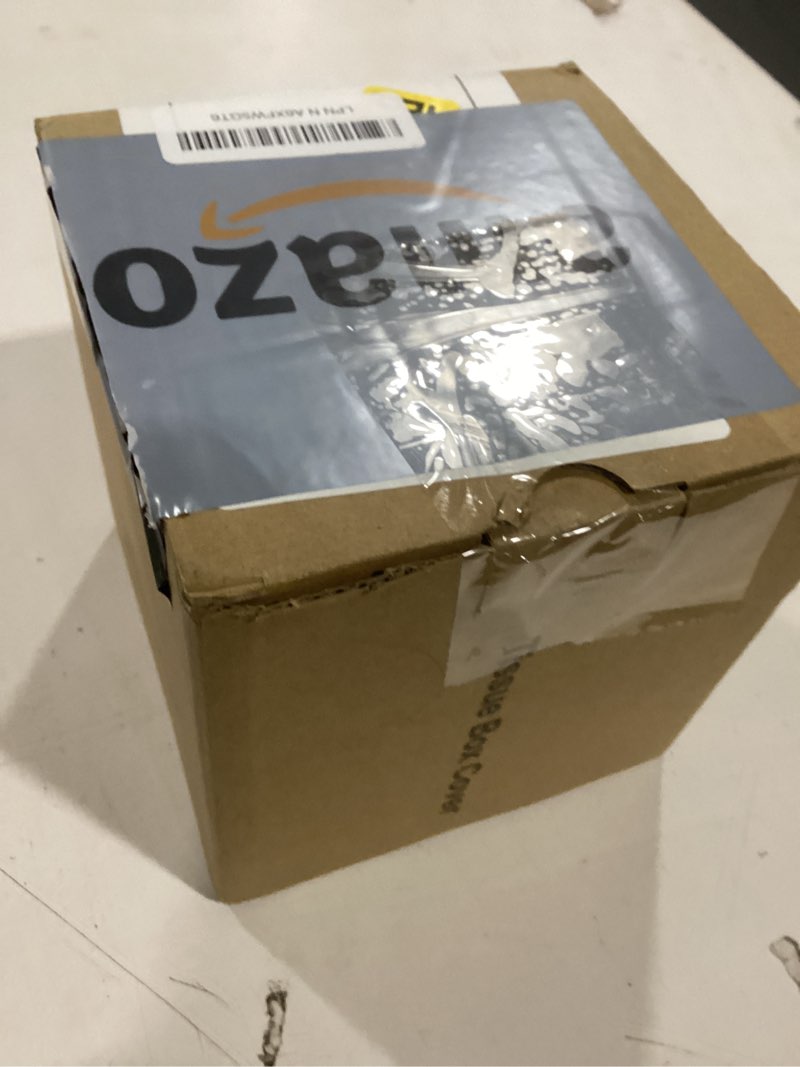 Condition photo showing Good Condition for tissue box cover