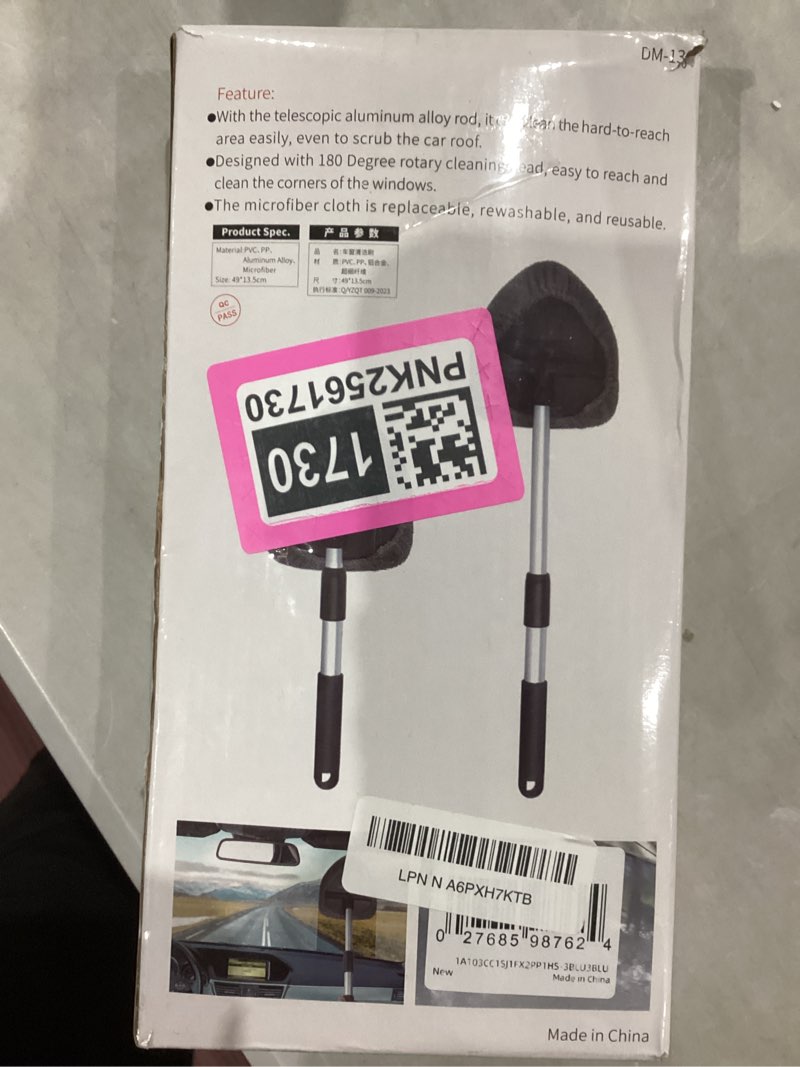 Condition photo showing Good Condition for 11pcs Windshield Cleaner Tool, Car Window Cleaning Wash Kit with 6 Reusable Microfiber Pads 2 Spray Bottles and Extendable Handles Auto Glass Wiper Kit, Blue