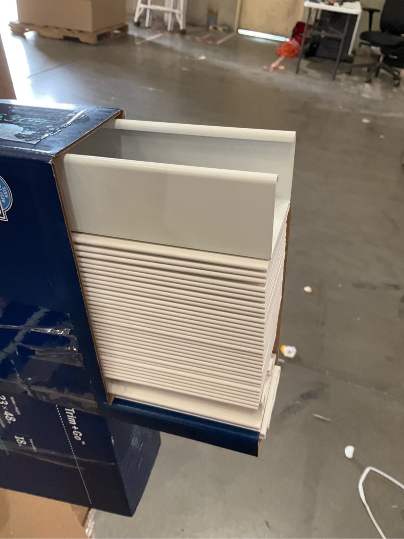 Condition photo showing Good Condition for levolor 2.5 white faux wood blinds 23\"x72\" new missing mounting hardware 950220
