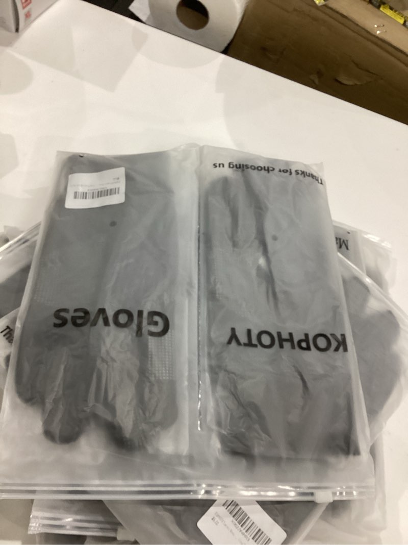 Condition photo showing New/Like New for TouchScreen Winter Gloves, Warm Water Resistant Windproof Thermal Gloves for Driving Running Cycling Black-Grey Large (Men) -- X-Large (Women)