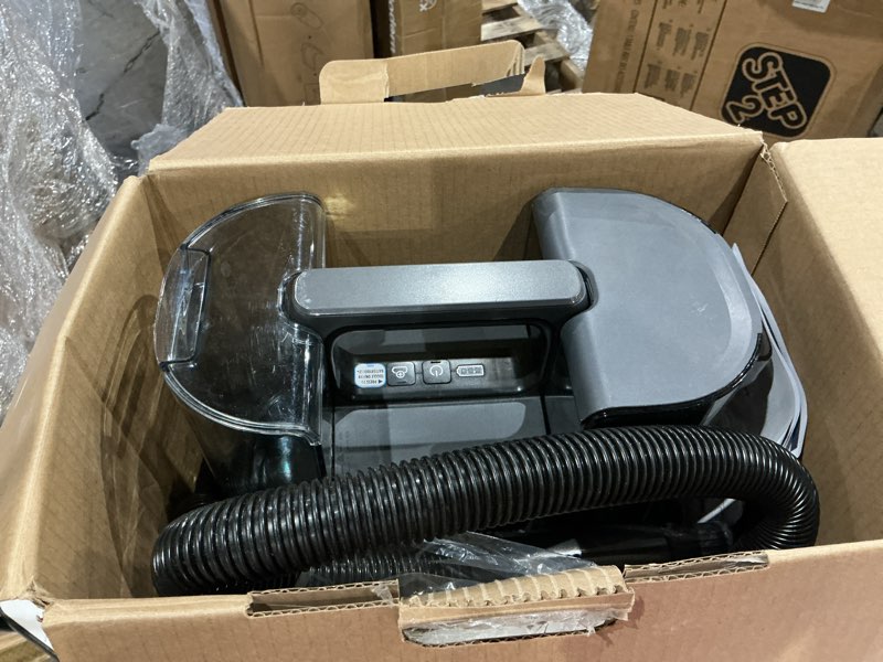 Condition photo showing Good Condition for bissell little green cordless portable deep cleaner with 25v lithium-ion battery & battery-boost technology, 3682