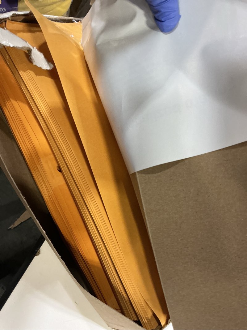 Condition photo showing Good Condition for Quality Park 12 x 15-1/2 Clasp Envelopes, Clasp and Gummed Closures, for Oversized Papers, Drawings or Posters, 32 lb Kraft Paper, 100/Box (QUA37810) 12 x 15.5 Flat