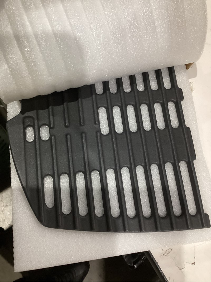 Condition photo showing Good Condition for 7644 Grill Grates for Weber Q100, Q1000, Q1200, Q120, Q1400, 516001, 516002, 50060001, 51010001, 51060001, Baby Q Cast Iron Grill Parts-2 Pack Small (Fits Q 100/1000 series)