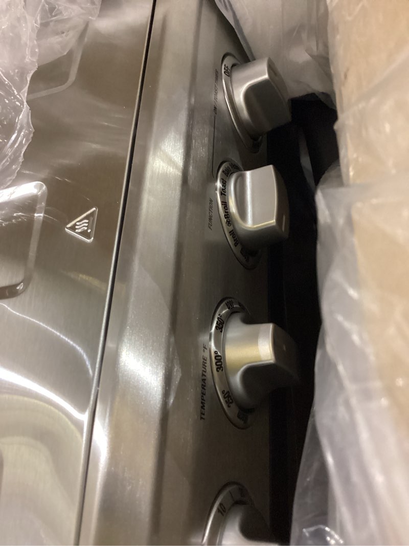 Condition photo showing New/Like New for Cuisinart Air Fryer Toaster Oven with Grill, 1800W 8-1 Air Fryer Oven with Bake, Convection Bake, Grill, Broil and Warm Options, Large Capacity, 60-Minute Timer, TOA-70NAS, Stainless Steel Stainless Steel Convection Toaster Air Fryer Oven w/ Grill