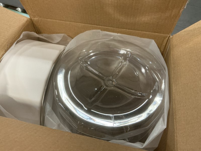 Condition photo showing Good Condition for RIZZARI Gravity Water Bowl Dispenser: 4L Automatic Stainless Steel Water Feeder Without Filter - White Pet Waterer for Senior Dogs with Spine Problems - in Bedroom Garden 4L, without Filter White