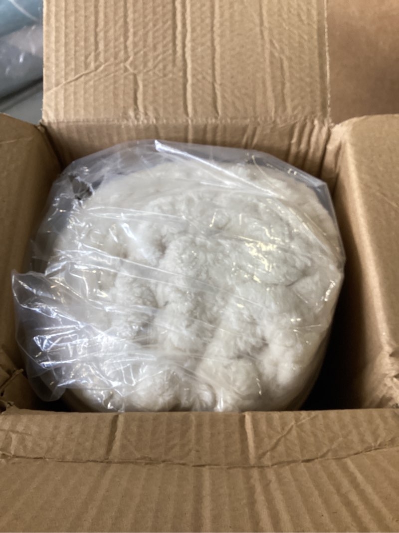 https://lotting-media.assets.bidfta.com/lotting_ccbbbc34-41fc-4fd5-9718-c472ccde9034