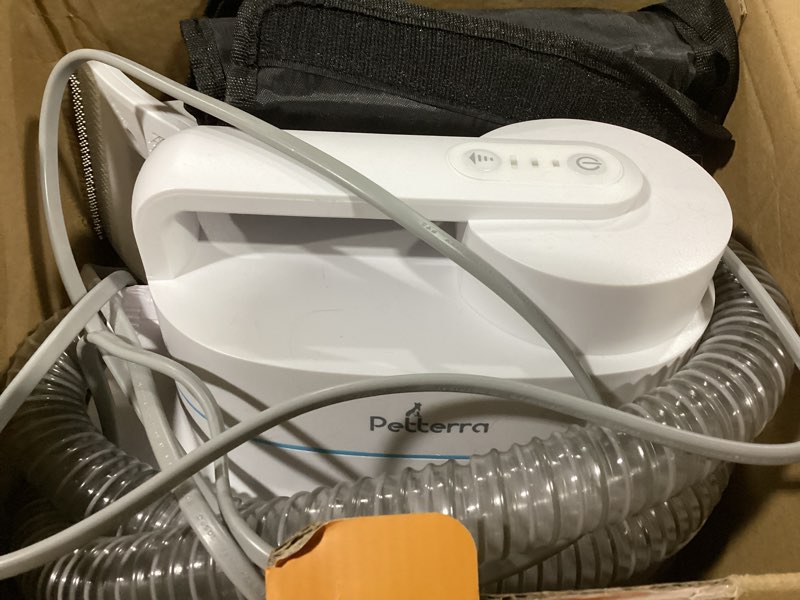 Condition photo showing Good Condition for (Similar to)Pecute Dog Grooming Vacuum & Dryer, 7-in-1 Pet Grooming Kit with Clipper, 10000Pa Dog Vacuum for Shedding Grooming, Adjustable Speed & Temp, 55dB Low Noise,1.7L Dust Cup