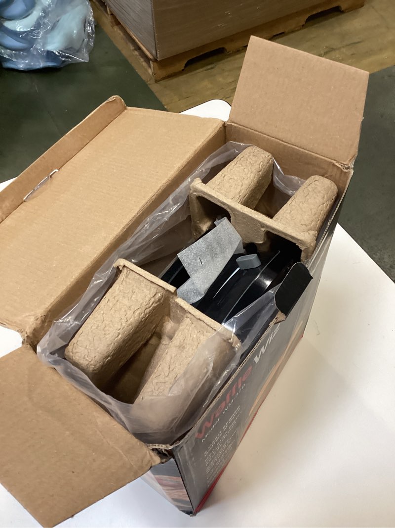 wafflewiz waffle maker with browning lever