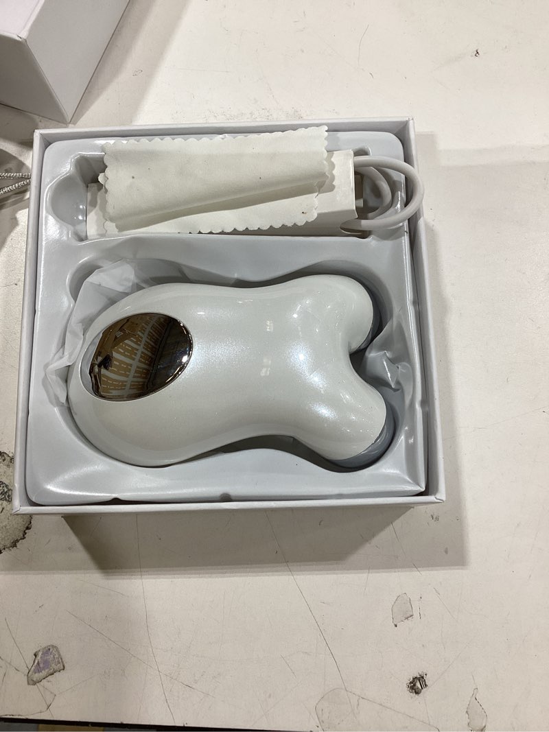 Condition photo showing Good Condition for 2-in-1 red light microcurrent facial device | enhances lifting & firming capabilities | reduces wrinkles and puffiness | smart photon micro-current device, model:ep-300