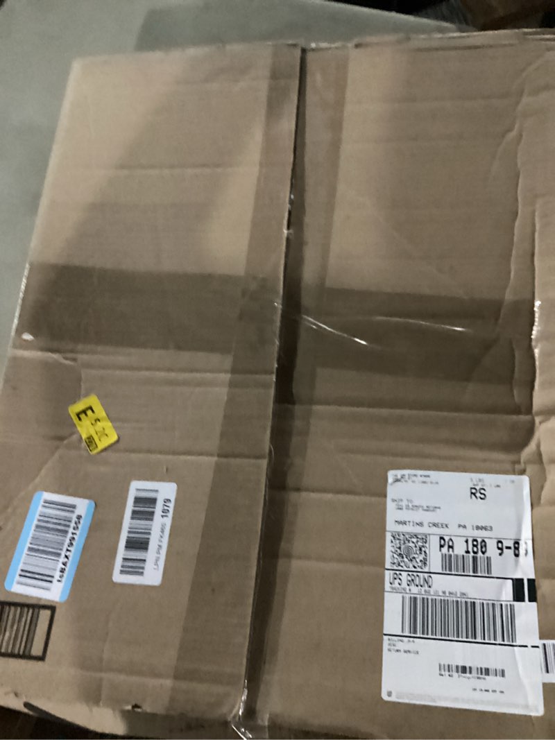 Condition photo showing New/Like New for American Metalcraft TP18 TP Series 18-Gauge Aluminum Pizza Pan, Standard Weight, Wide Rim, 18-Inch,Silver 18-Inch Pizza Pan