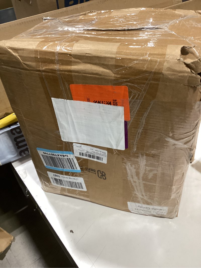 Condition photo showing Good Condition for handepo 30 pack 5 x 7 inch clear acrylic picture frames double sided magnetic photo frames 20mm thickness frameless desktop display freestanding for bedroom living room home office 30 5 x 7 inch