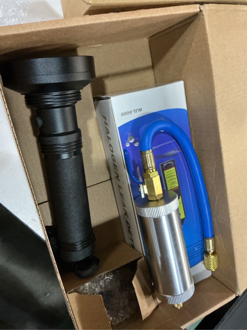 Condition photo showing Good Condition for tellegloww ac leak detector kit, r1234yf r134a r410a ac oil uv dye injector kit refrigerant leak detector tool low side quick coupler mini split adapter glasses flashlight(wonderful)