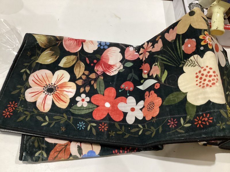 Condition photo showing Good Condition for vasofe 3x5 rug for bedroom,washable rugs for living room, entryway, indoor floor mat, small floral mats for nrusery, farmhouse, laundry room, playroom, office, non slip low pile soft carpet, black black 3' x 5' (rectangular)