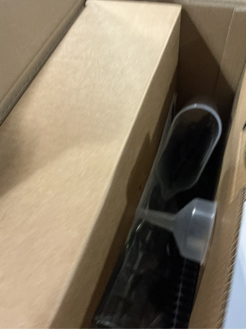 Condition photo showing Good Condition for handheld steam cleaner, 15s fast heating, adjustable steam, 650ml large water tank, pressurized portable steamer for cleaning home, kitchen, car, bathroom, tile, furniture, multi-surface white