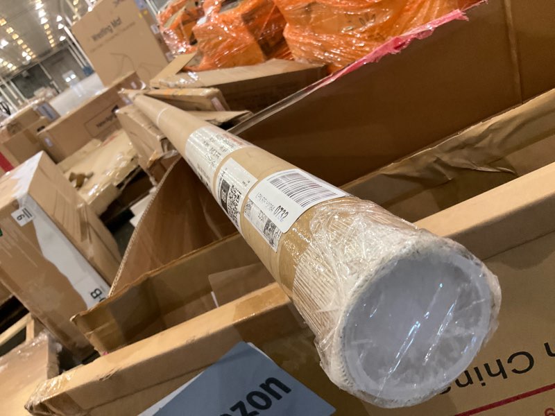 Condition photo showing Good Condition for vevor telescopic extension pole, 7-30 ft multi-purpose extension pole, sturdy aluminum alloy paint extendable pole with flip-lock design, telescopic pole for painting, dusting and cleaning