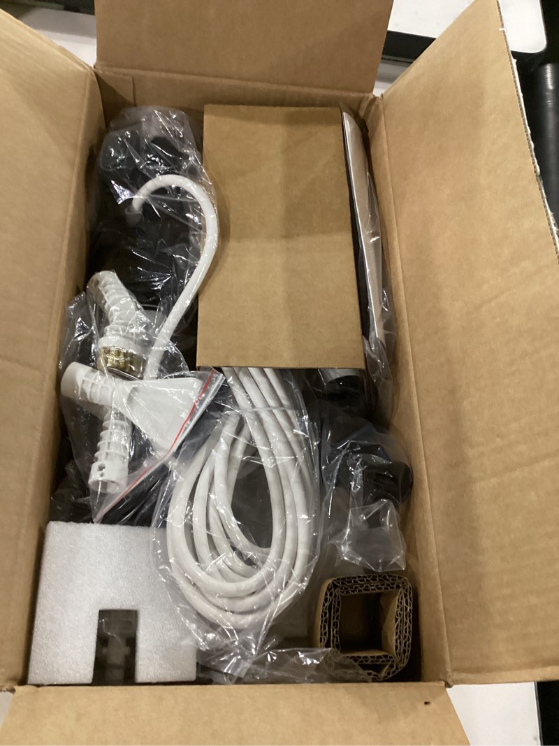 https://lotting-media.assets.bidfta.com/lotting_cd0a0f1c-592e-4b81-8797-66ba81b1a3cf