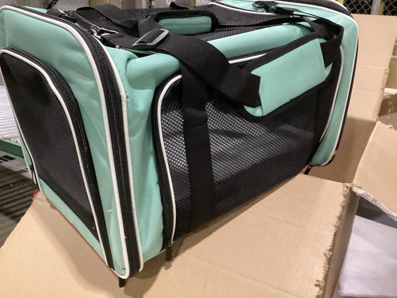 Condition photo showing Good Condition for Similar to stock photo Cat Carrier Airline Approved, Soft-Sided Dog Carrier with Inner Safety Leash, Pet Transport Carrier for Small-Medium Cats Puppies up to 15 Lbs,Travel Kitten Carrier Bag -Turquoise,M 17.0\"L x 11.0\"W x 11.0\"H Turquoise