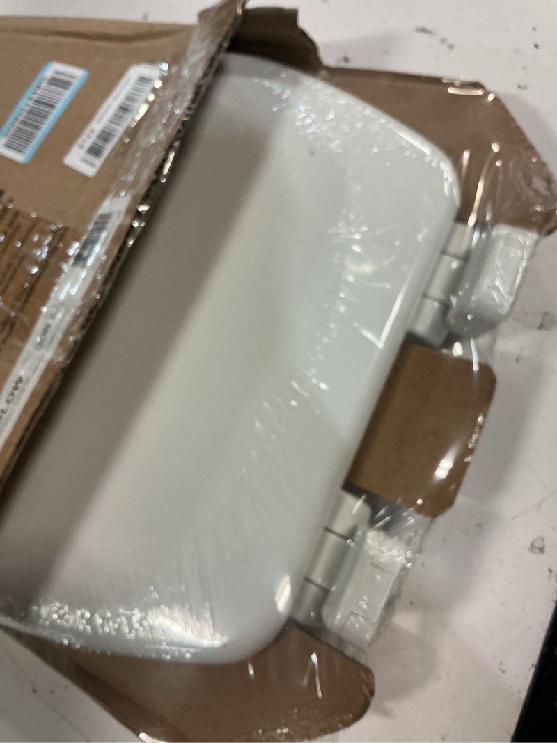 Condition photo showing Good Condition for mayfair slow close round white molded wood toilet seat