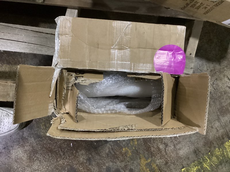 Condition photo showing Good Condition for Amazon Basics Cast Iron Kettlebell 50 Pounds