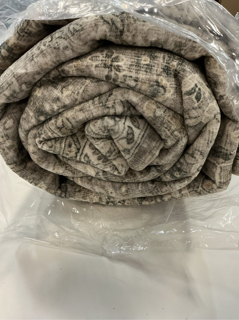 Condition photo showing Good Condition for Washable Area Rugs for Living Room: 9x12 Bedroom Rug Vintage Large Rugs Stain Resistant Non Slip Low Pile Soft Lightweight Carpet for Kitchen Dining Room Farmhouse Nursery Kids Room 9' x 12' (Rectangular) Brown Grey Cream