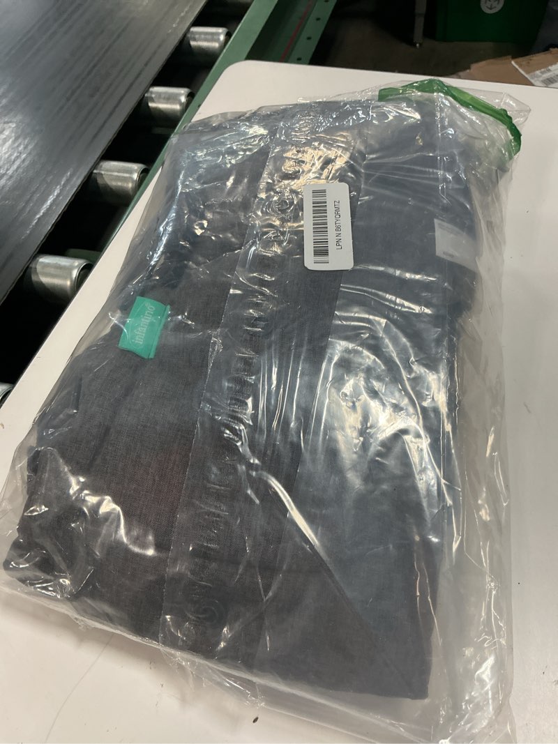 Condition photo showing Good Condition for infantino flip 4-in-1 convertible baby carrier, adjustable, ergonomic babywearing, registry essential, baby carrier for newborn to toddler, gray