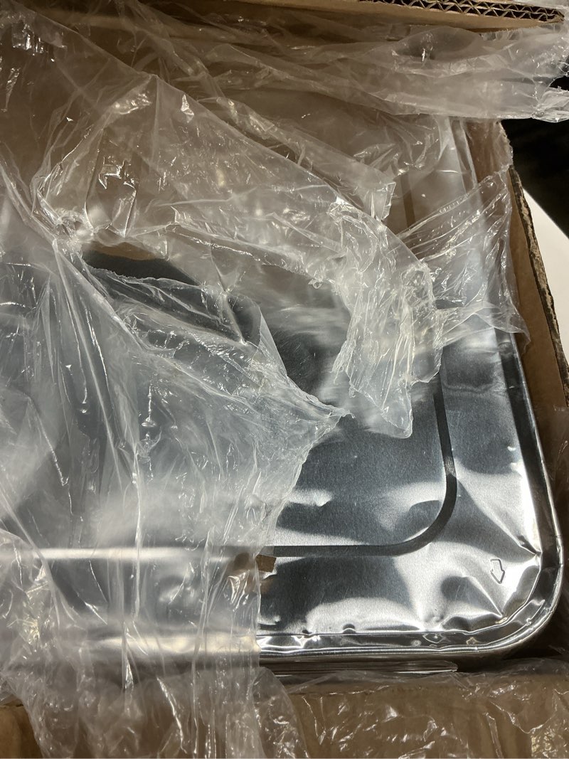 Condition photo showing Good Condition for Disposable Chafing Dish Buffet Set, 6 Piece of Chafing Servers with Food Warmers, Covers, Half-Size Food Pans, Water Trays, Serving Utensils, Foil Lids and 2.5H Fuel Cans for Parties, Catering