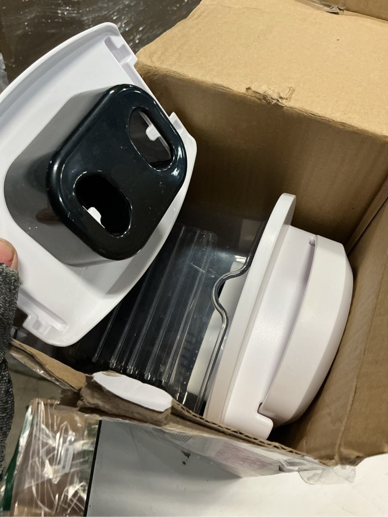 Condition photo showing Good Condition for 8 Blade All-in-1 Vegetable Chopper Mandoline Slicer with Container, Food Chopper, Onion Chopper, Veggie Cutter for Salad, Kitchen Gadgets Accessories Essentials, White White 8-Blade