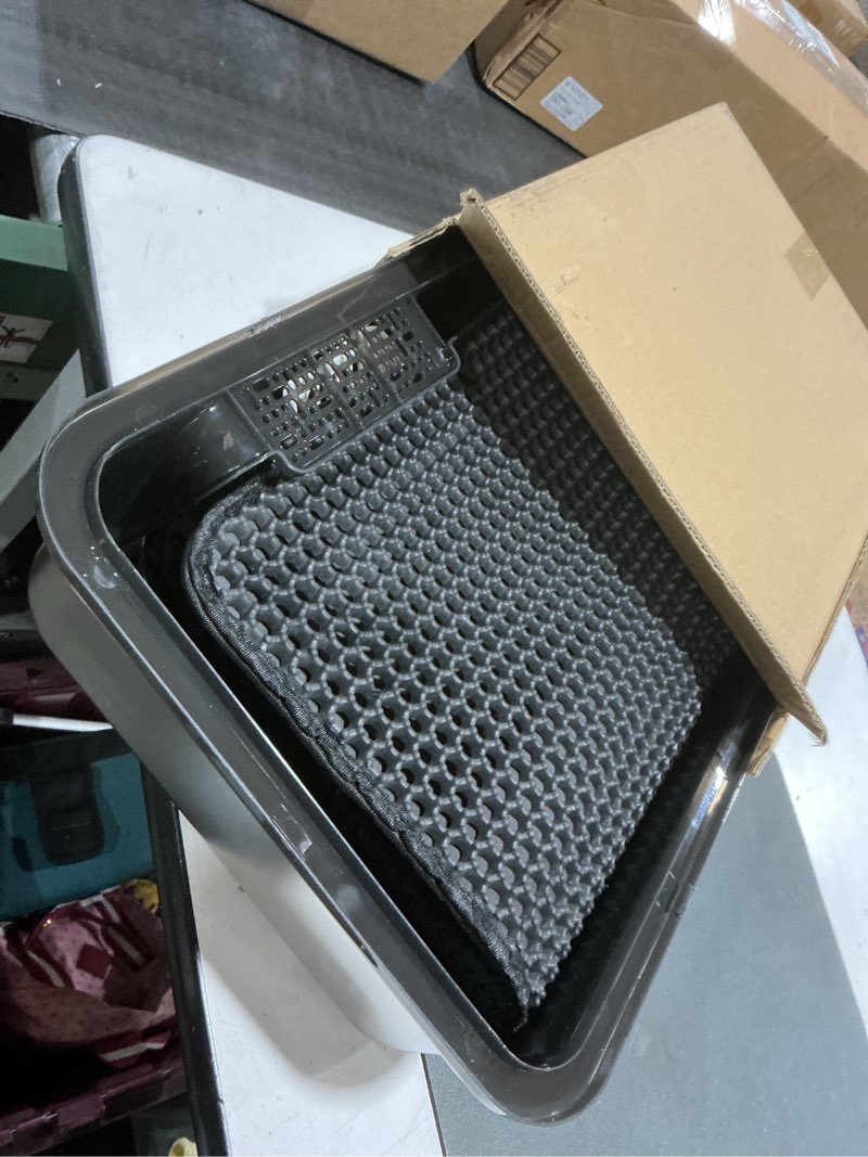 Condition photo showing Good Condition for suhaco medium stainless steel litter box side entry high walls deep metal cat litter boxes low entry with high sided removable lid litter mat and scoop litter pan (black) black medium