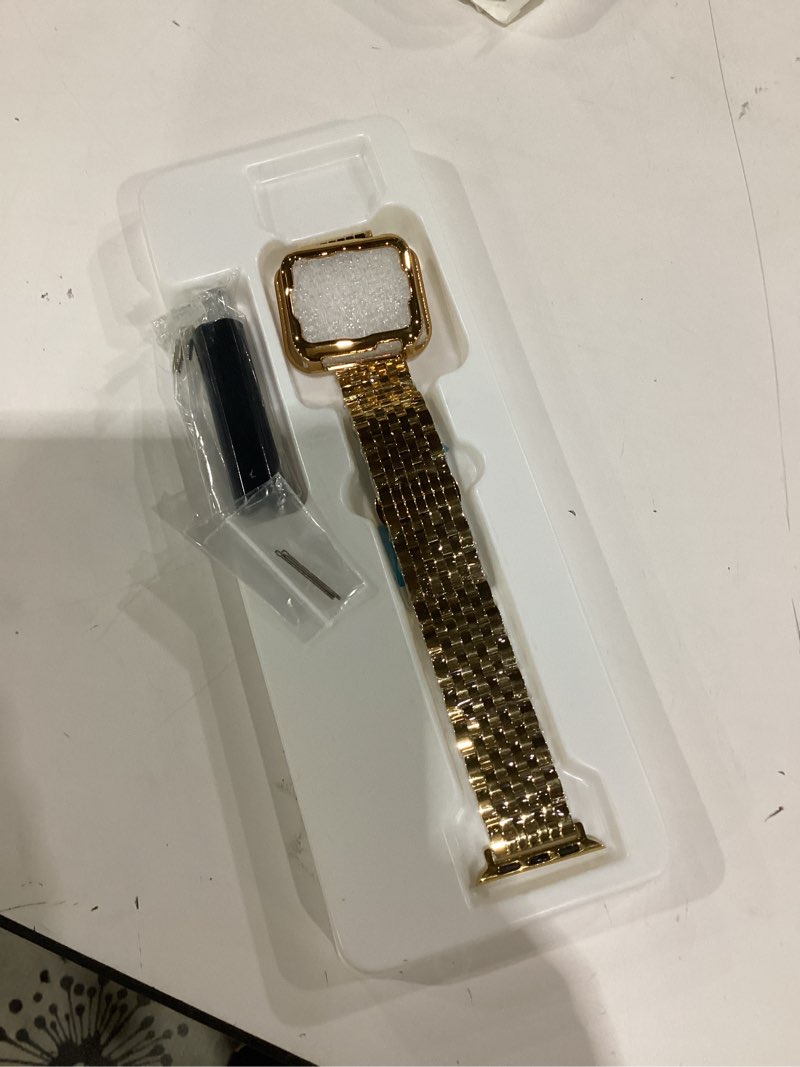 Condition photo showing Good Condition for qundaxi slim metal band with apple watch band 40mm 41mm 38mm 45mm 44mm 42mm, dressy stainless steel chain strap for women man iwatch bands series 9 8 7 6 5 4 3 2 1 se se2 gold 38mm 40mm 41mm (series 1-9/se)