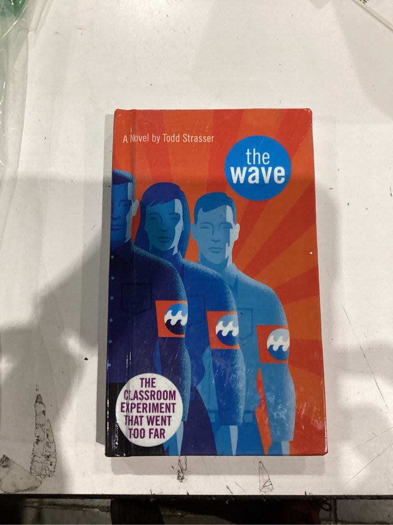 Condition photo showing As Is for The Wave