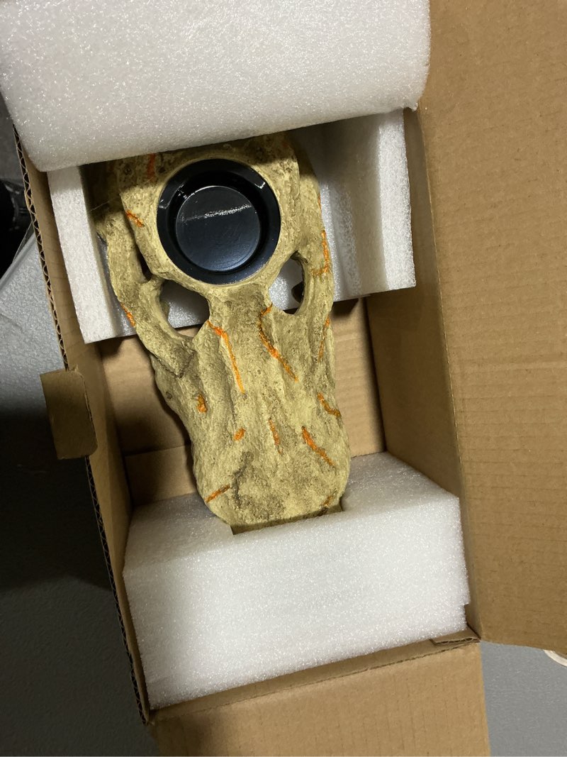Condition photo showing Good Condition for Zilla Rapid Sense UV Detecting Crocodile Skull Terrarium Décor for Reptiles  Large