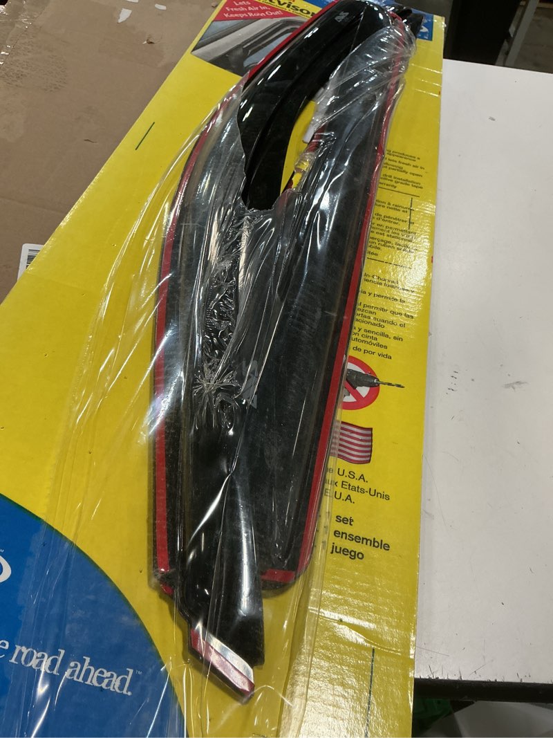 Condition photo showing Good Condition for auto ventshade [avs] in-channel rain guards for 2014-2018 silverado - sierra 1500; 15-19 silv-sierra 2500hd-3500hd, crew cab only | window vent visors, 4 pcs. - smoke | 194536