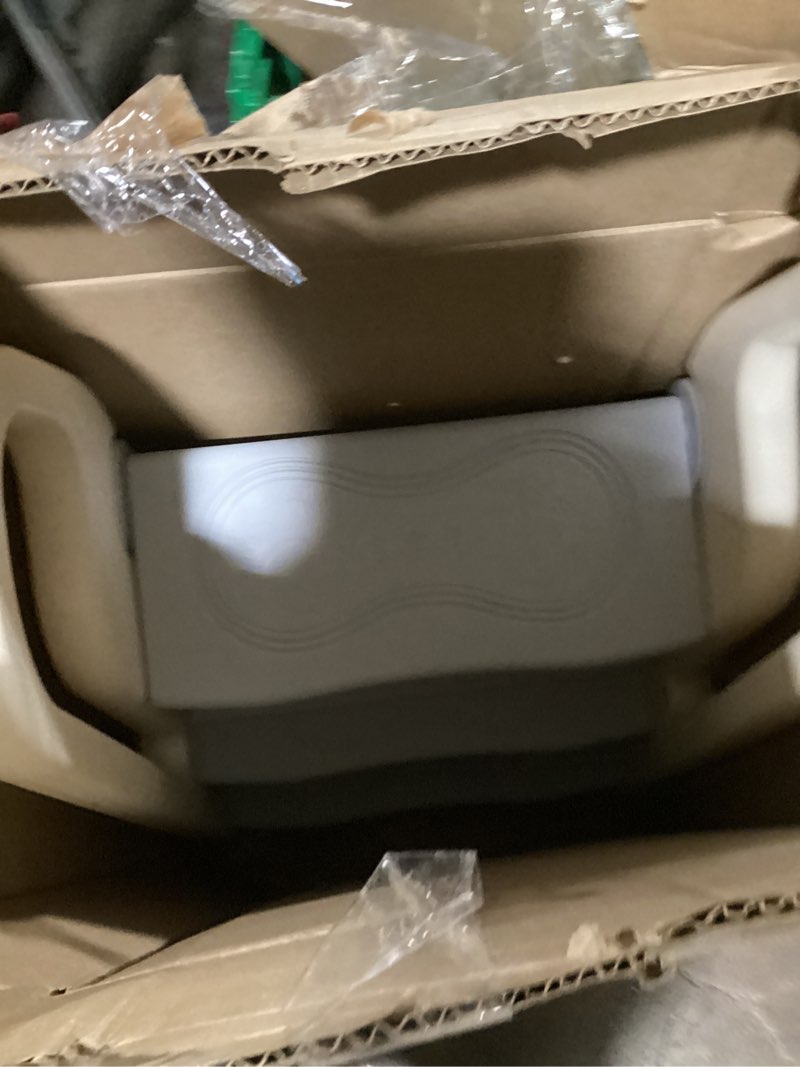 Condition photo showing Good Condition for amazon basics folding 3 step portable ladder, with wide anti-slip pedal, black