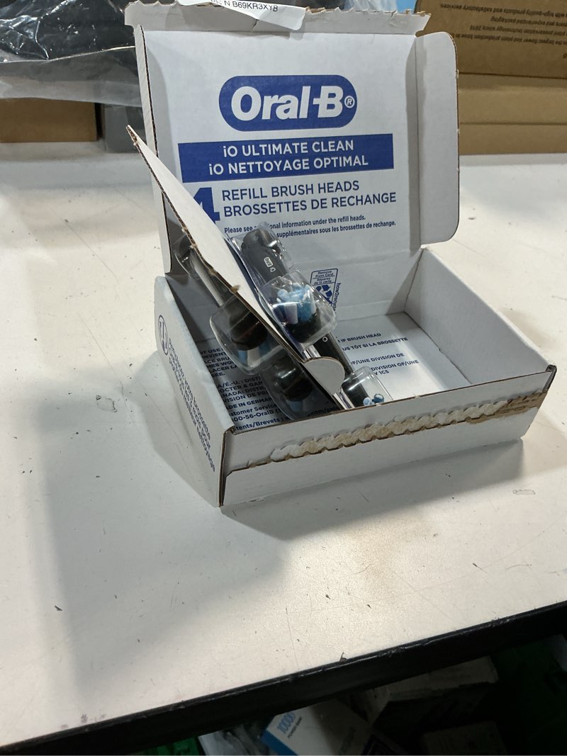 Condition photo showing New/Like New for oral-b io series ultimate clean electric toothbrush replacement brush heads for an oral-b electric toothbrush, 4 count, black black 4 count (pack of 1)
