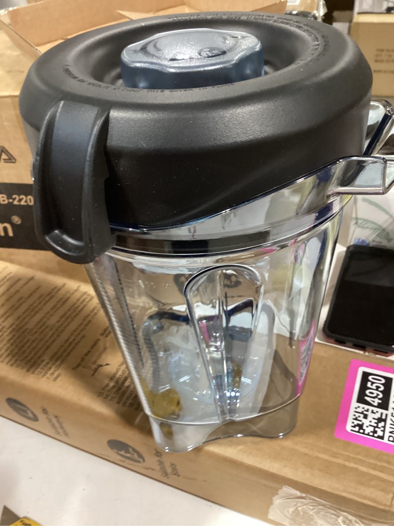 Condition photo showing Good Condition for blender pitcher 64oz low-profile, compatible with 750, 5200, 5000, 6300, 7500, vm0102, vm0103, vm0197, e310 classic/explorian/commercial series etc container jar cup