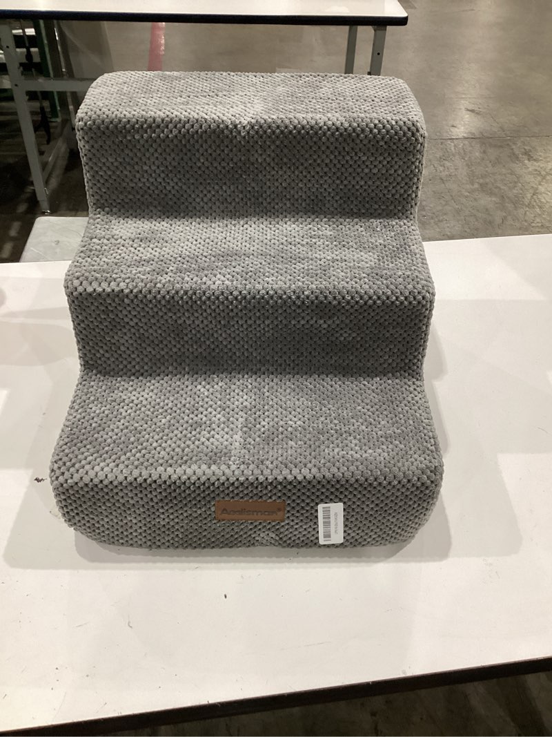 Condition photo showing Good Condition for aodisman dog stairs for small dogs, 3-step non-slip pet stairs for