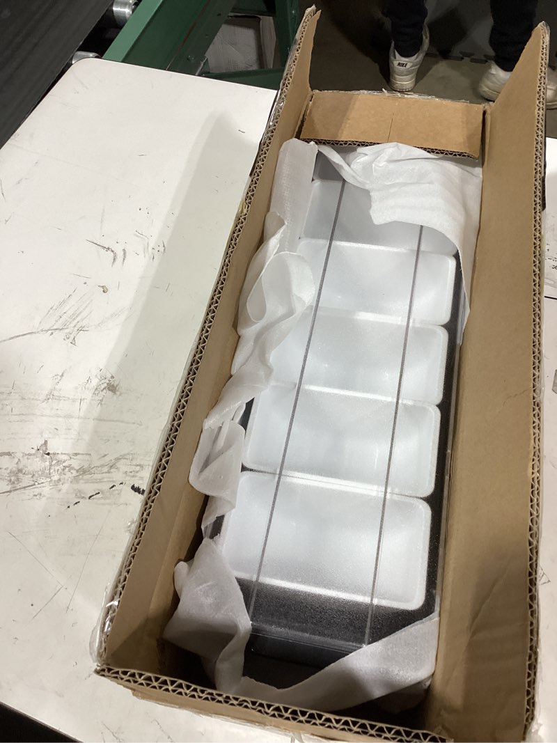 Condition photo showing Good Condition for VEVOR Chilled Condiment Server, 4 Compartment Ice Cooled Condiment Serving Container, Chilled Garnish Tray Bar Caddy with Lid, for Bartending & Serving Taco, Salad, Fruit, Home & Restaurant Supplies