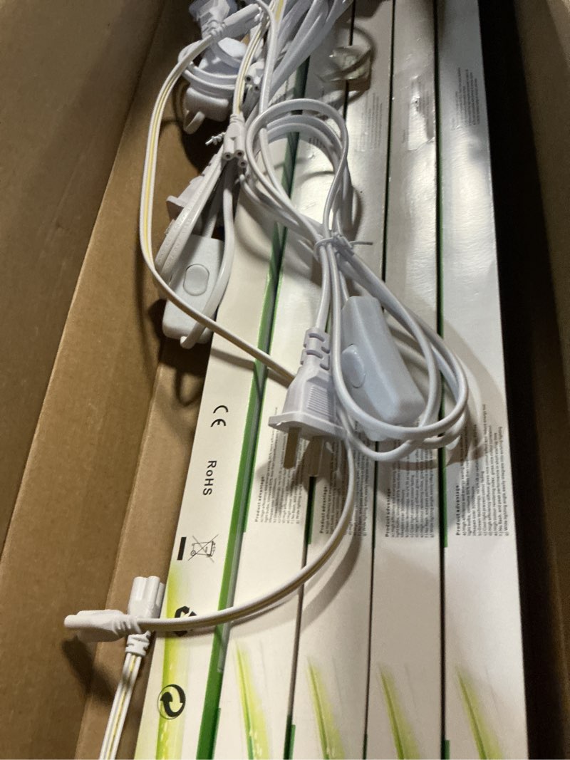 Condition photo showing Good Condition for lightingwill t5 led shop light, 4ft, natural white 4000k, 20w, linkable integrated fixture for utili