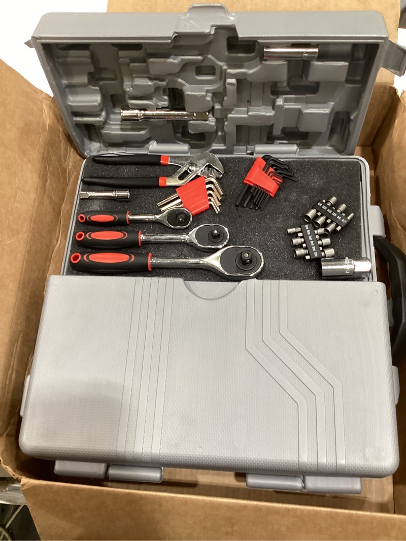 Condition photo showing Good Condition for cartman 205 piece ratchet wrench tool set 1/4" & 3/8" & 1/2" drive with sae/metric sockets kit in plastic toolbox 205 pc