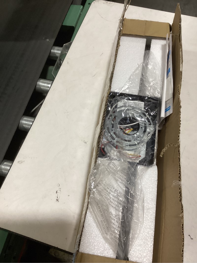 Condition photo showing Good Condition for VOLISUN Modern Bathroom Vanity Light 24 inch, Rotatable, 14W Dimmable 5CCT Led Bathroom Light Fixture Over Mirror, Black Bar Vanity Light for Bathroom Mirror Restroom-ETL Certificated Black 24 inch