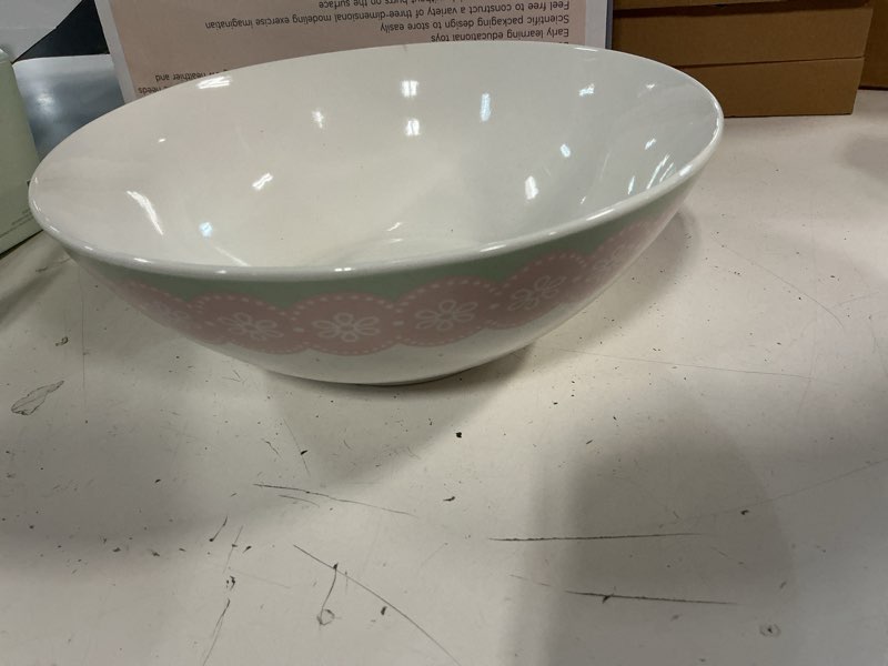 Condition photo showing Good Condition for oneida 898197 bunny hop serving bowl