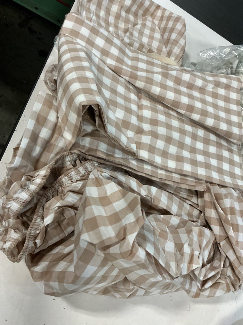 Condition photo showing As Is for quince organic crisp percale gingham fitted sheet set of 3, queen, cafe