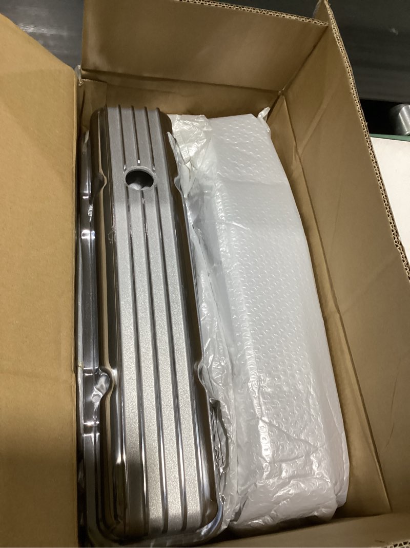 Condition photo showing New/Like New for aluminum valve covers with holes retro finned polished compatible with 58-86 small block chevy sbc engines 283 305 327 350 400 sbc 58-86 polish