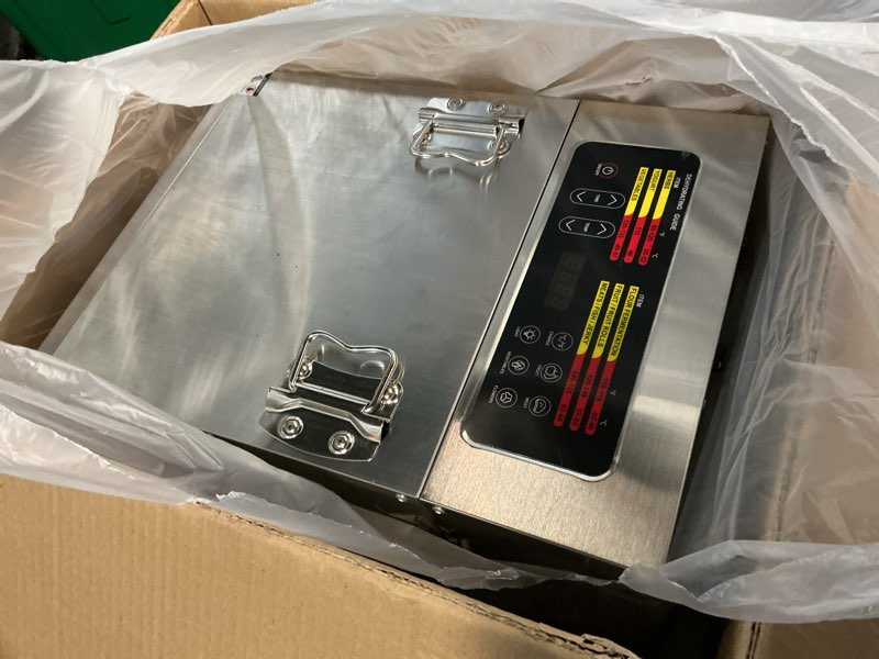 Condition photo showing Good Condition for food dehydrator for jerky, remote control, large 10 stainless steel trays, 1000w fruit dehydrator, 24h timer and 194°f temperature control, overheat protection, food dryer for jerky, fruit, dog treats 10 trays - large