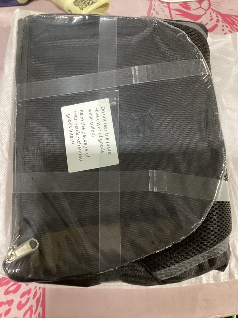 Condition photo showing New/Like New for woyyho pet dog carrier backpack small dog front backpack ventilated dog carrier back pack with storage pockets, adjustable straps & safety belt for travel hiking outdoor (size l: 10-14 lbs, black) 1-classic black large(10-14lbs)