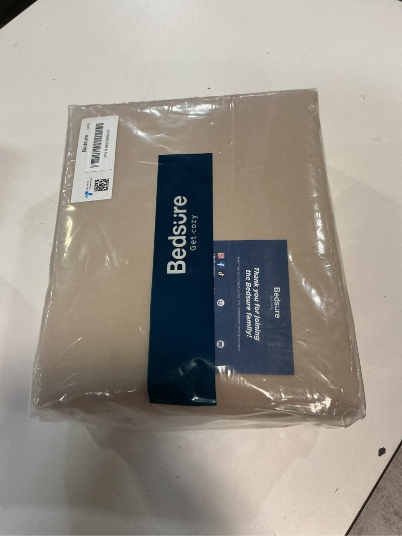 Condition photo showing New/Like New for bedsure 100% washed cotton duvet cover king size - frosted almond minimalist cotton duvet cover linen like for all seasons - gentlesoft™ plain simple bedding (frosted almond, king, 104"x90") king (104" x 90") 04 - frosted almond (no comforter)
