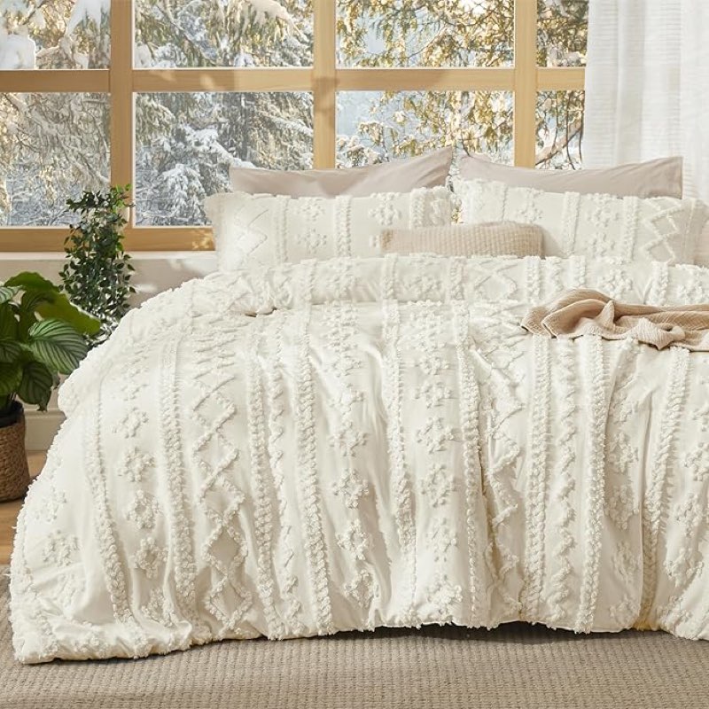 Bedsure Oversized King Comforter Set - Ivory Comforter, Boho Tufted Shabby Chic Bedding, 3 Pieces Vi